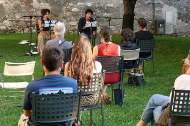 La lettura del libro "Non è un posto per avere sogni", all'evento "Diamo un taglio al silenzio" organizzato dal Centro Italiano Femminile di Trento